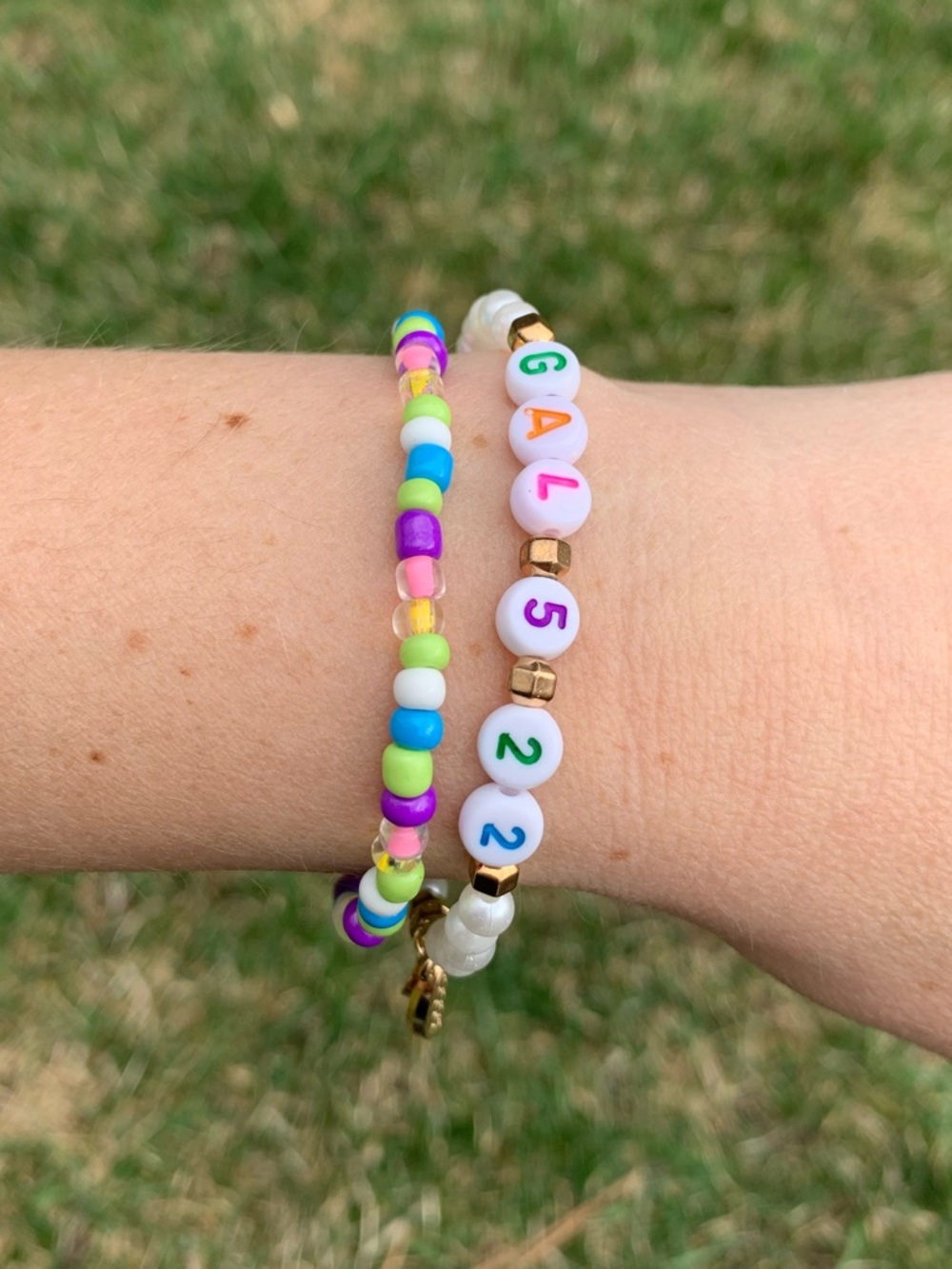 {Handmade} Multicolor Galatians 5:22 Bracelet Set